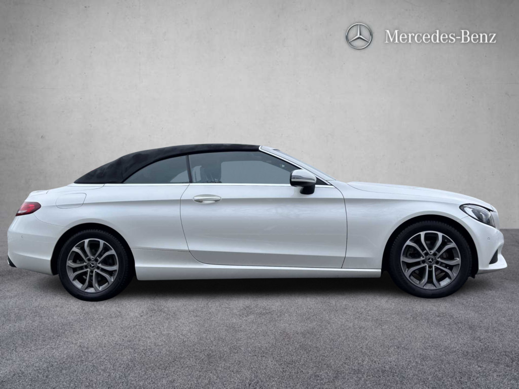Mercedes-Benz C Class C200 Sport 2017 FJ67PHX White #3