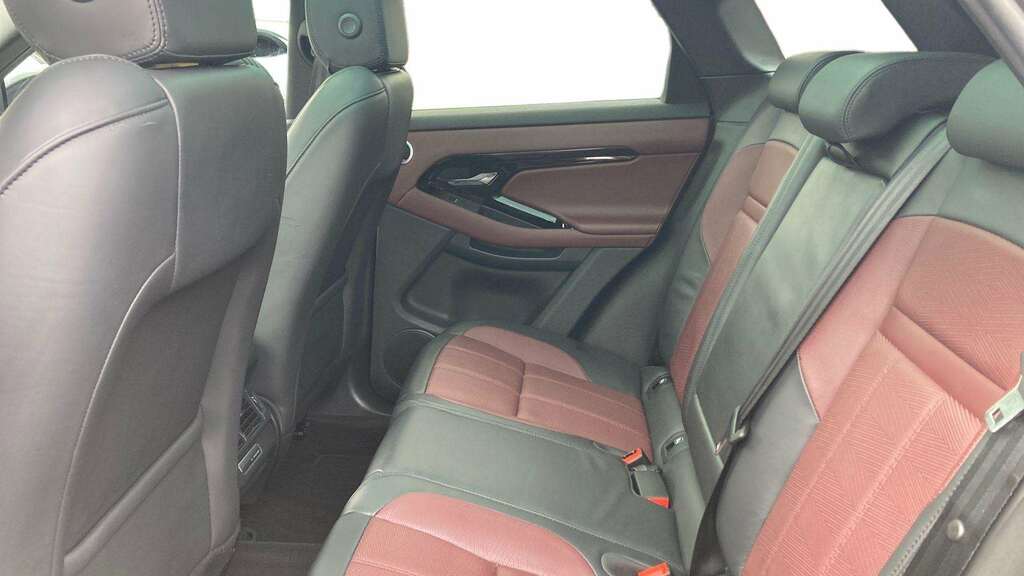 Land Rover Range Rover Evoque 2.0 D200 Dynamic Hse 2024 KM24VMV Black #4