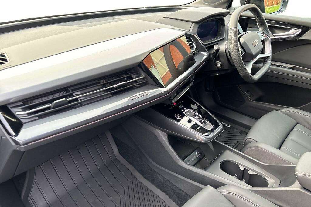 Audi Q4 E Tron 210Kw 45 82Kwh Black Edition 2025 BP75NUC Black #2