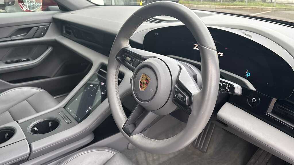 Porsche Taycan 420Kw 4S 93Kwh 2021 GF71LLD Red #5