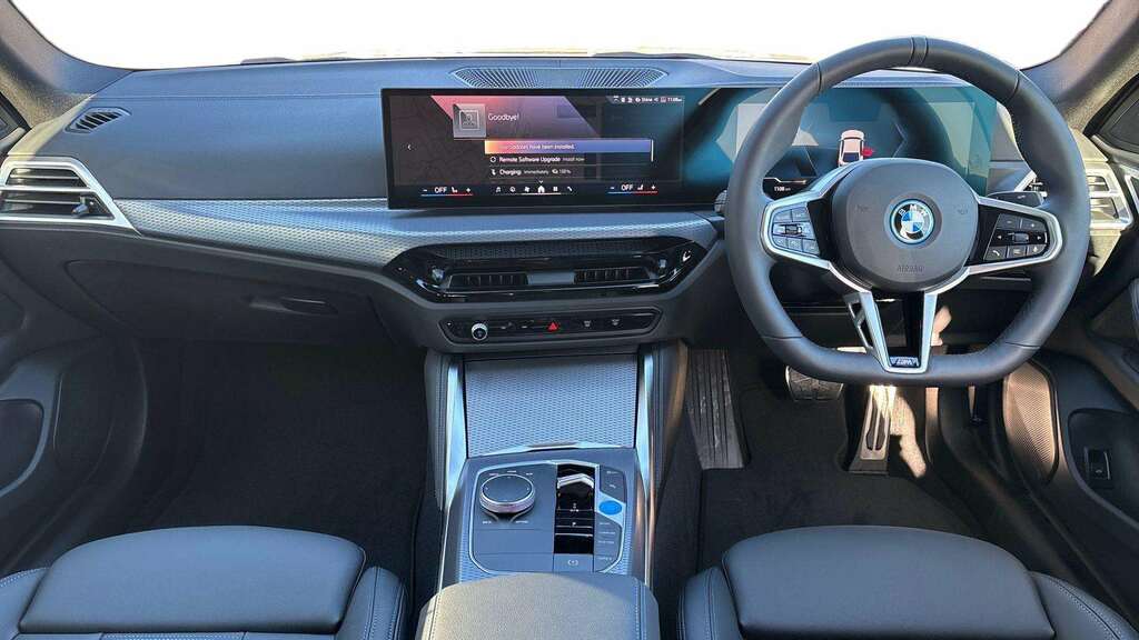 BMW i4 250Kw Edrive40 M Sport 83.9Kwh 2025 KM75HPJ White #5