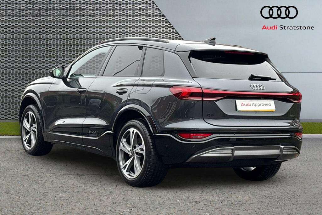 Audi Q6 E-Tron 285Kw Quattro 100Kwh S Line 2025 MW75UWG Grey #3