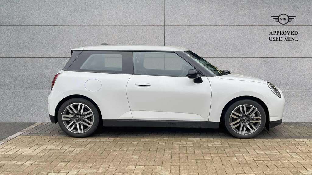 Mini Hatch 160Kw Se Classic 54Kwh 2025 FD75TLN White #3