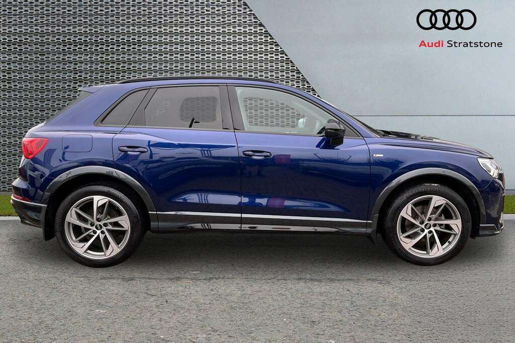 Audi Q3 35 Tfsi Black Edition S Tronic Cs Pack 2022 SL72ZKP Blue #4