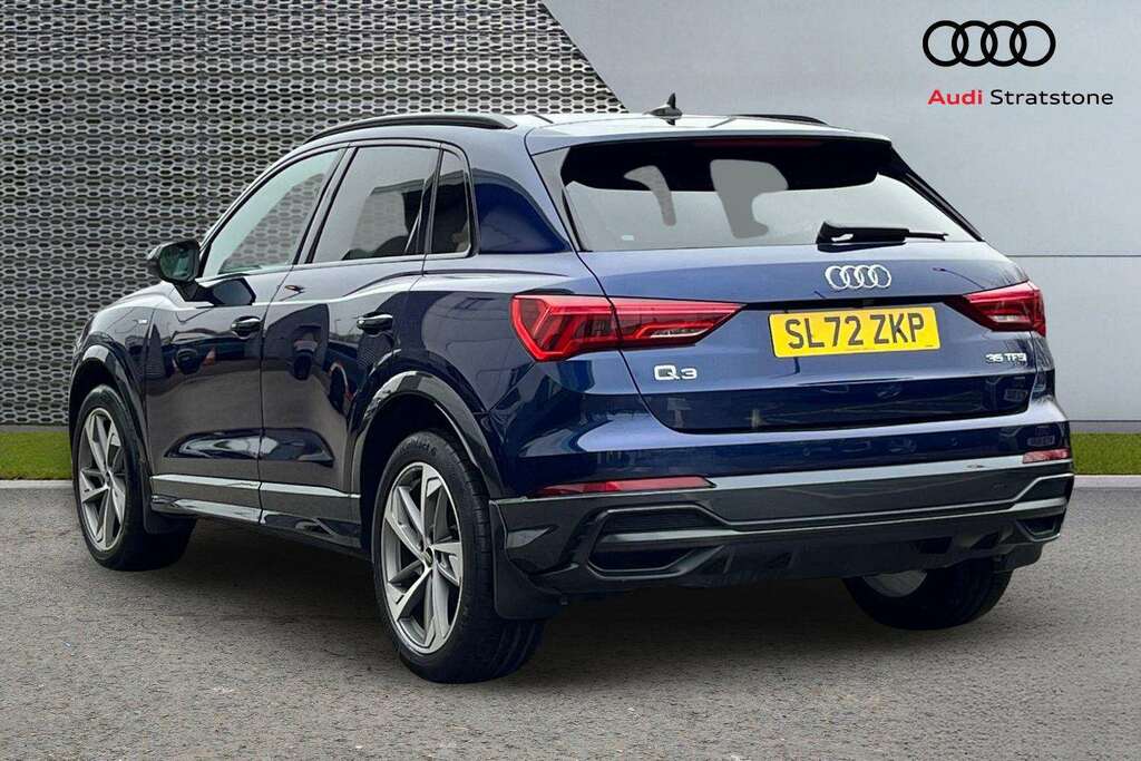 Audi Q3 35 Tfsi Black Edition S Tronic Cs Pack 2022 SL72ZKP Blue #3