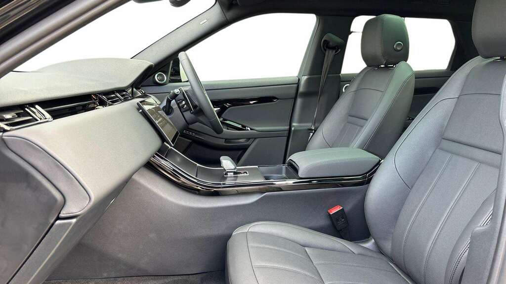 Land Rover Range Rover Evoque 2.0 D200 Edition 2025 KU75UUX Black #3