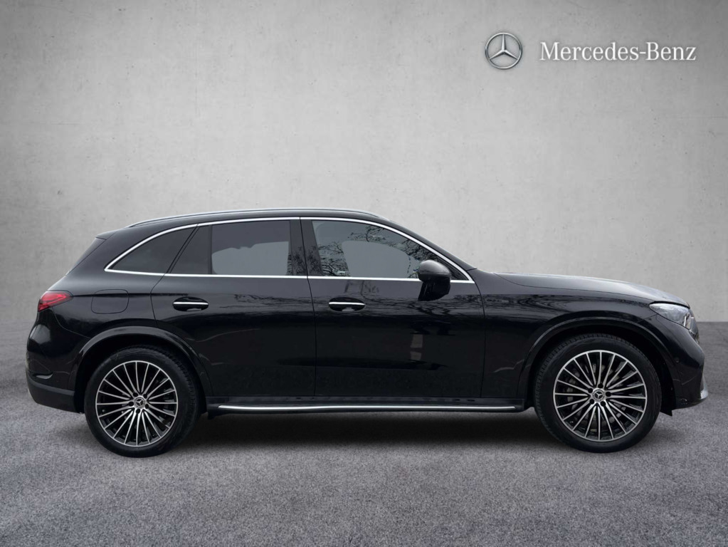 Mercedes-Benz GLC Class 300D 4Matic Amg Line Premium 9G-tronic 2025 KO74EVW Black #3