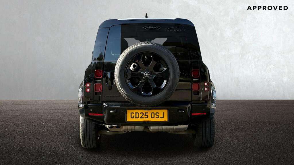 Land Rover Defender 110 3.0 D250 X-dynamic Se 110 2025 GD25OSJ Black #6