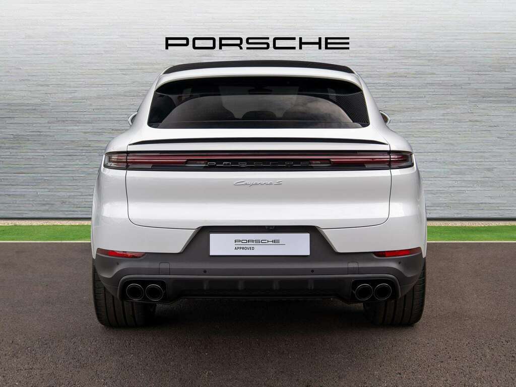 Porsche Cayenne S Coupe 2026 FJ75SXN White #5