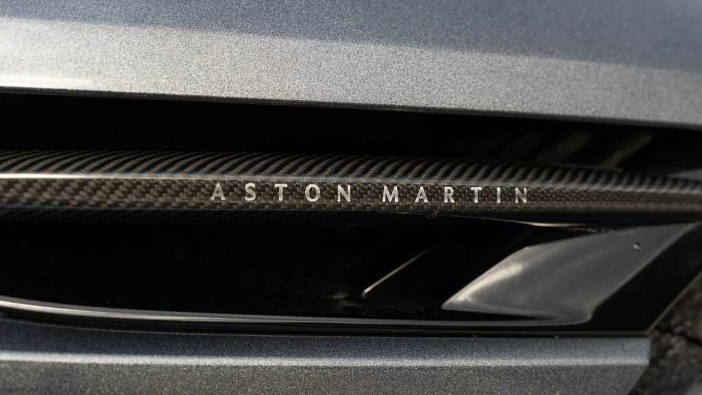 Aston Martin DB12 V8 2023 Black #26