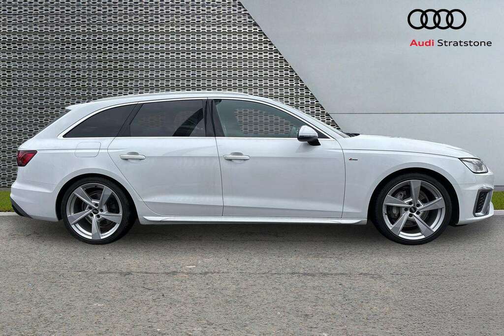 Audi A4 40 Tfsi 204 S Line S Tronic 2023 WO72DYH White #4