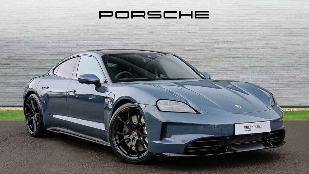 Porsche Taycan Gts 2025 Blue