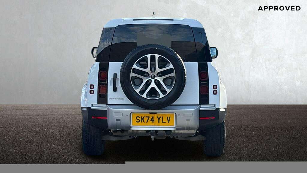 Land Rover Defender 90 3.0 D250 Hard Top 2024 SK74YLV White #5