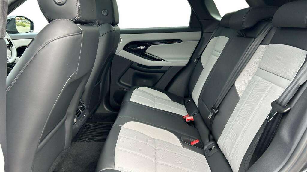 Land Rover Range Rover Evoque 2.0 D200 Revised 2025 RX75XKD Grey #4
