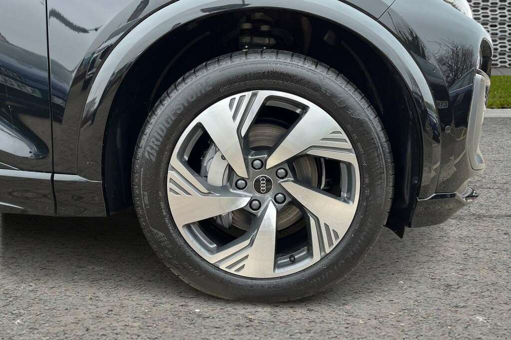 Audi Q6 E-Tron 285Kw Quattro 100Kwh S Line 2025 Black #5