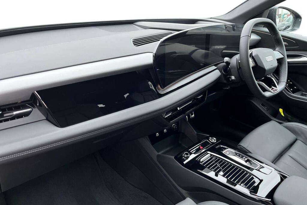 Audi Q6 E-Tron 285Kw Quattro 100Kwh S Line 2025 Black #2