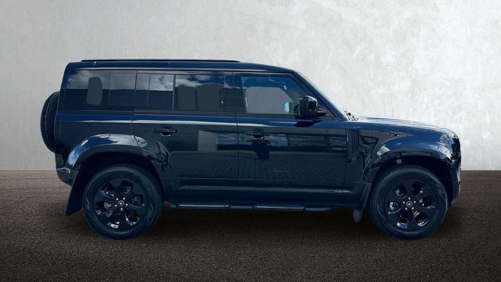 Land Rover Defender 110 3.0 D250 X-dynamic Se 110 2025 RV75XLN Black #5
