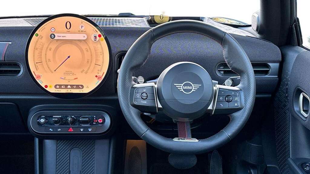 Mini Hatch 1.5 C Sport Level 3 2024 YA24ACZ Black #6