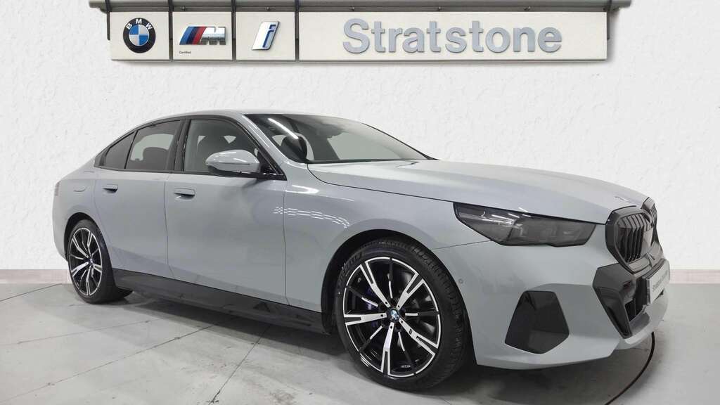 BMW i5 250Kw Edrive40 M Sport Pro 84Kwh 2025 YM75TKY Grey