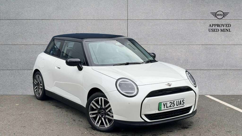 Mini Hatch 135Kw E Classic 41Kwh 2025 White