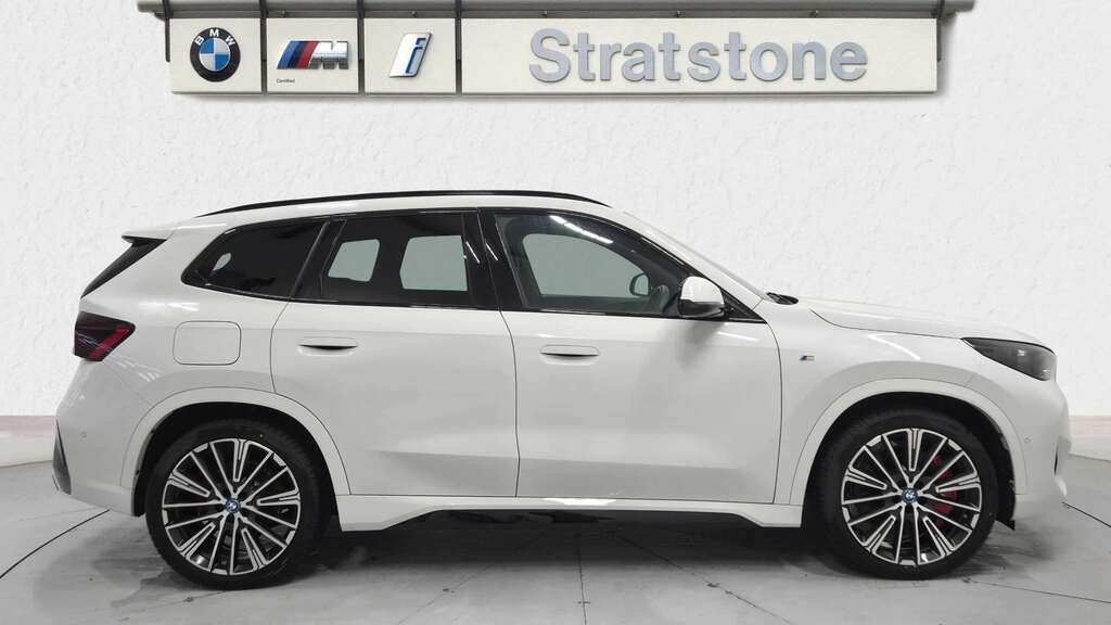 BMW iX1 230Kw Xdrive30 M Sport 65Kwh 2025 YN75ENX White #3