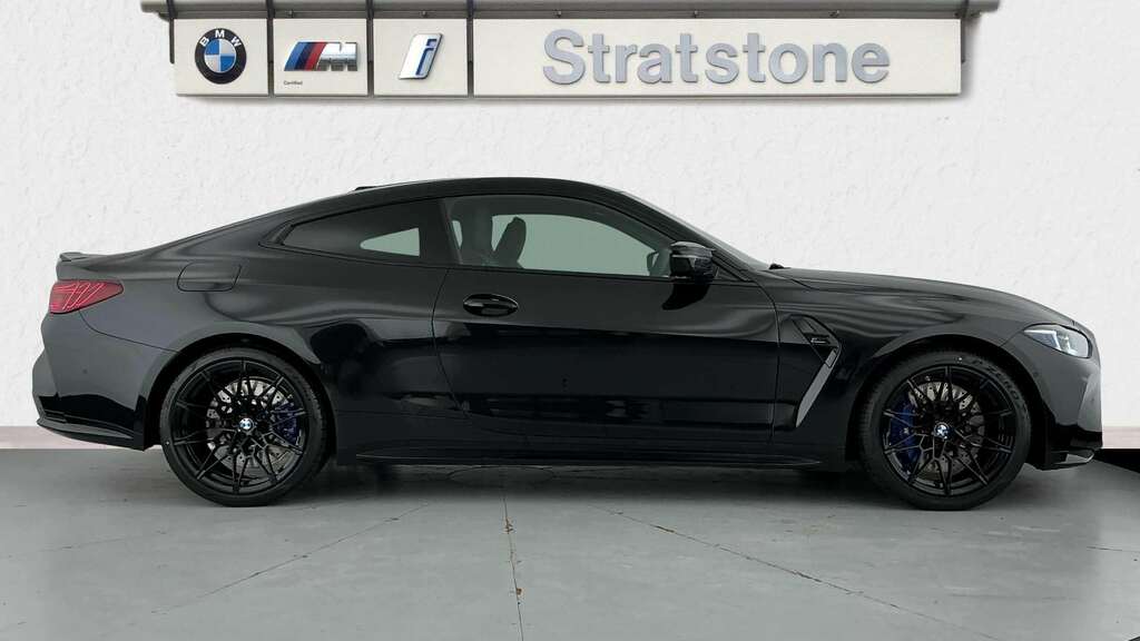BMW M4 Xdrive 530 Competition M Step 2026 YO75FLD Black #3