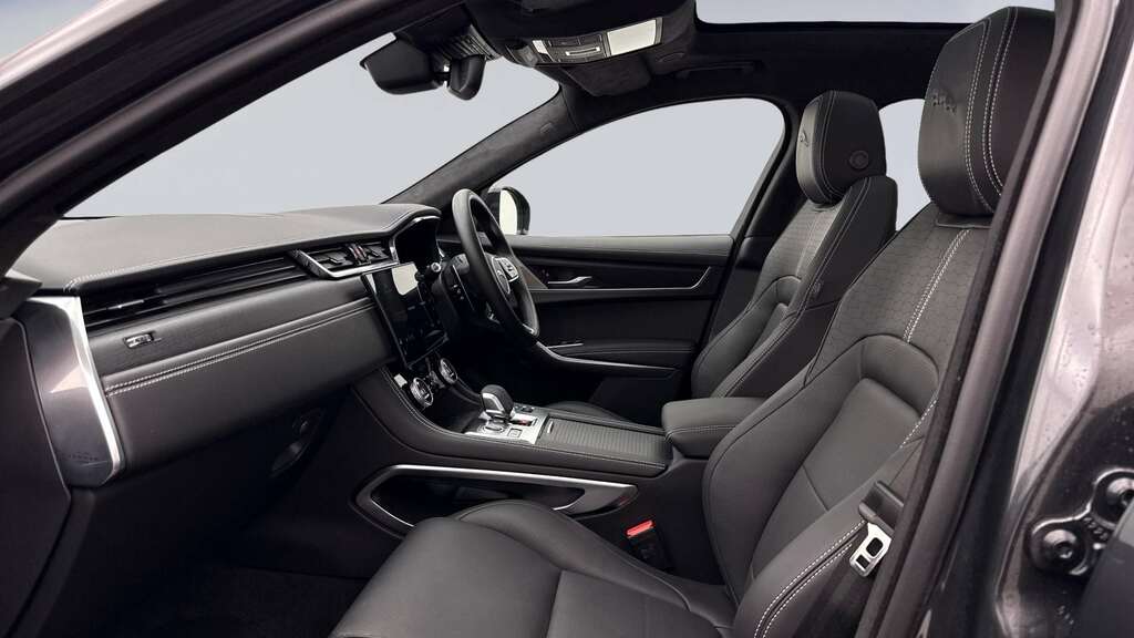 Jaguar F-Pace 2.0 D200 R-dynamic Hse Black 90Th Anniv 2 Grey #3