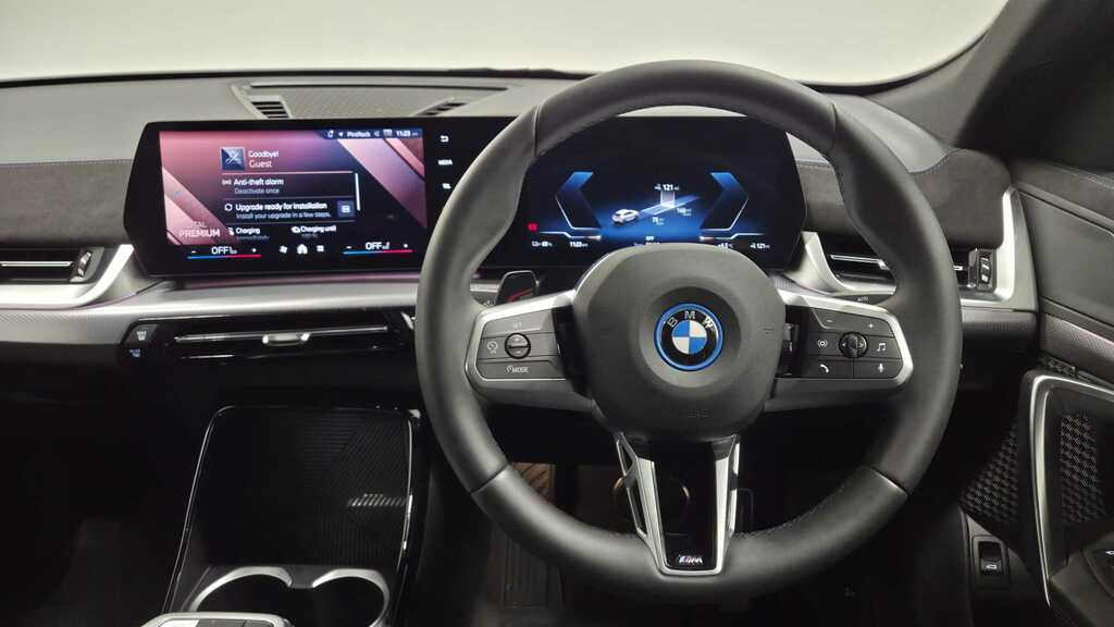 BMW iX2 230Kw Xdrive30 Shadow Edition 65Kwh 2025 YS75XYM White #5