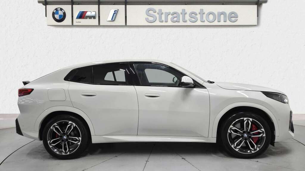 BMW iX2 230Kw Xdrive30 Shadow Edition 65Kwh 2025 YS75XYM White #3