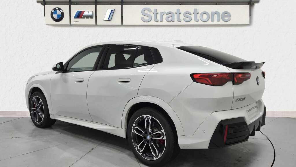 BMW iX2 230Kw Xdrive30 Shadow Edition 65Kwh 2025 YS75XYM White #2
