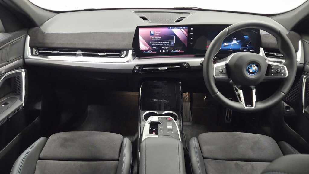 BMW iX2 230Kw Xdrive30 Shadow Edition 65Kwh 2025 YS75XYM White #4