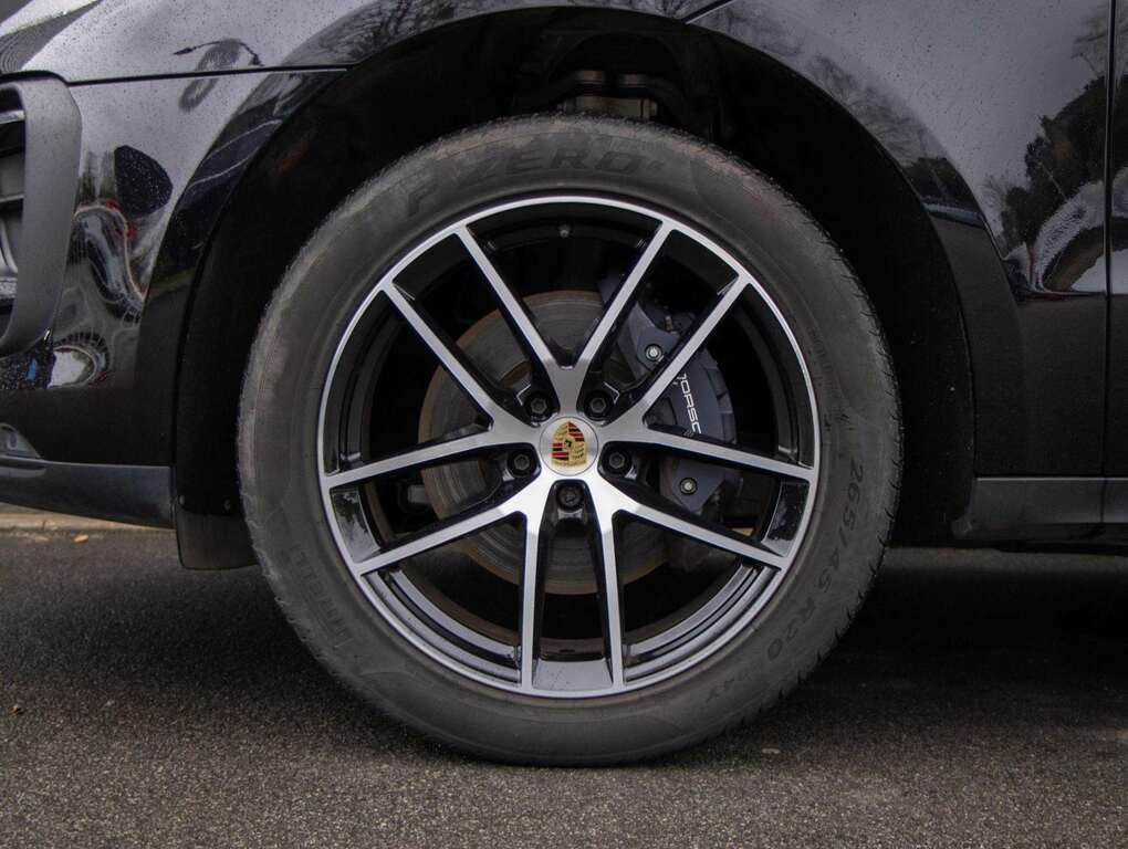 Porsche Macan S-a 2023 RF73KCV Black #4