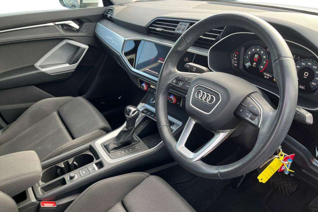 Audi Q3 35 Tfsi Sport S Tronic 2023 DG23CKO White #6
