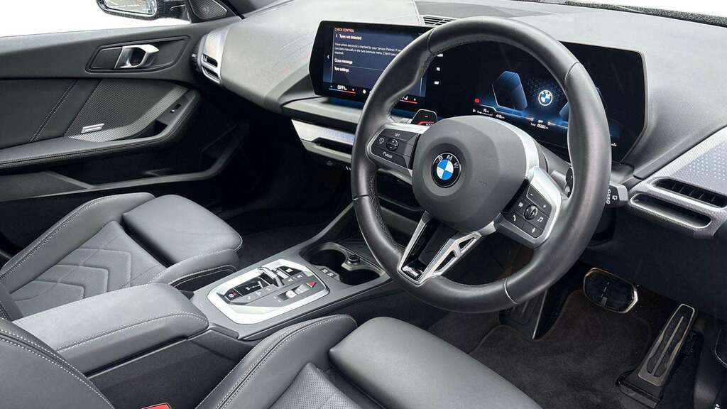 BMW 1 Series 120 M Sport Step 2025 YJ74EDN Black #6