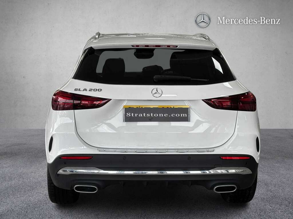 Mercedes-Benz GLA Class 200 Amg Line Executive 2025 PK75XMX White #5