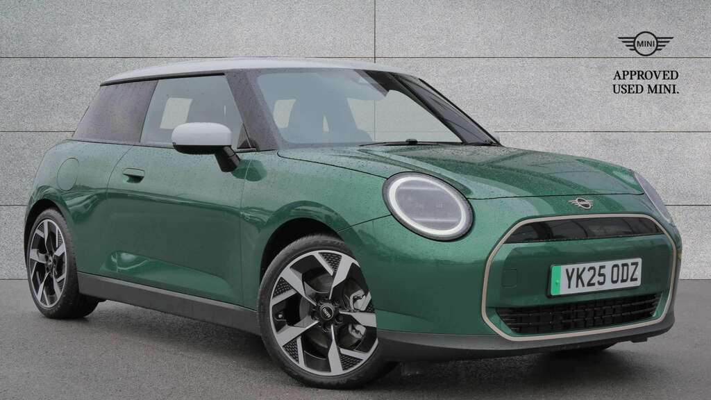 Mini Hatch 135Kw E Exclusive Level 2 41Kwh 2025 Green
