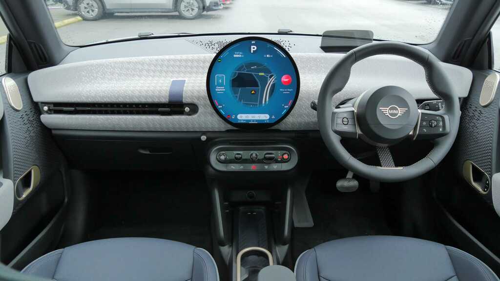 Mini Hatch 135Kw E Exclusive Level 2 41Kwh 2025 YK25ODZ Green #4