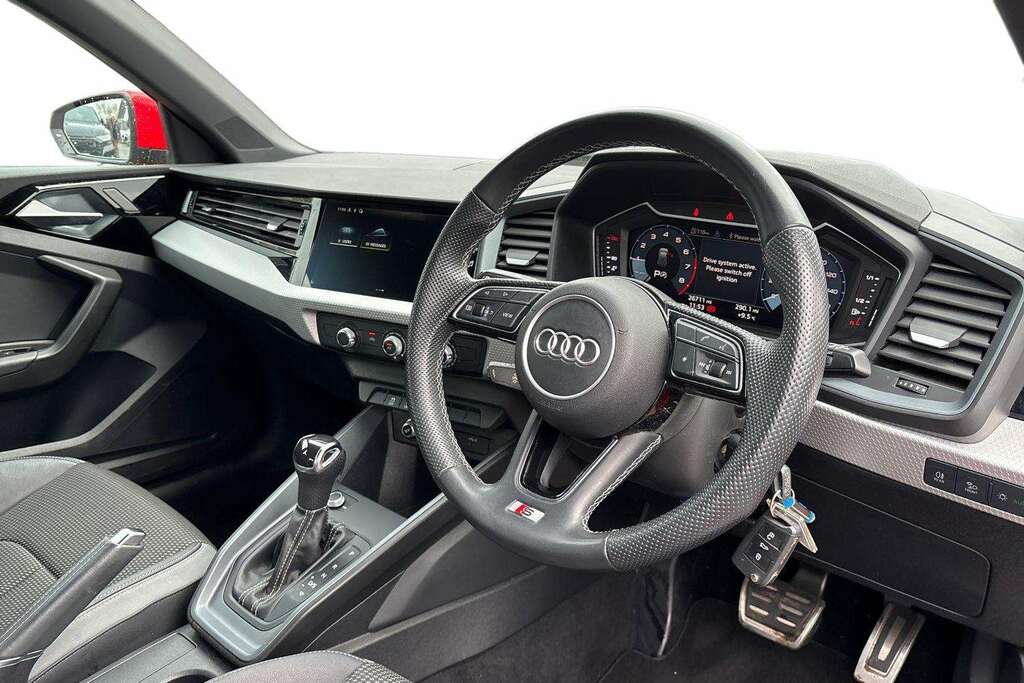 Audi A1 25 Tfsi S Line S Tronic 2022 MV72ZKL Red #6