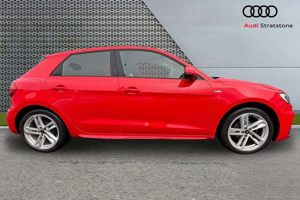 Audi A1 25 Tfsi S Line S Tronic 2022 MV72ZKL Red #4