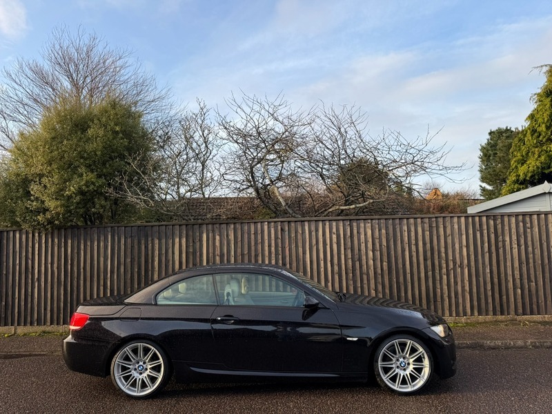 BMW 3 Series 320I M Sport Highline Black #2