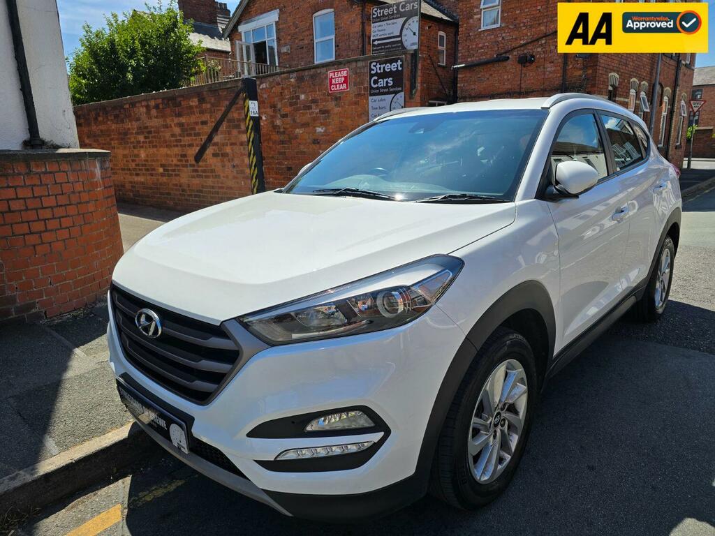Hyundai Tucson Suv 2.0 Crdi Blue Drive Se Nav 2018 White