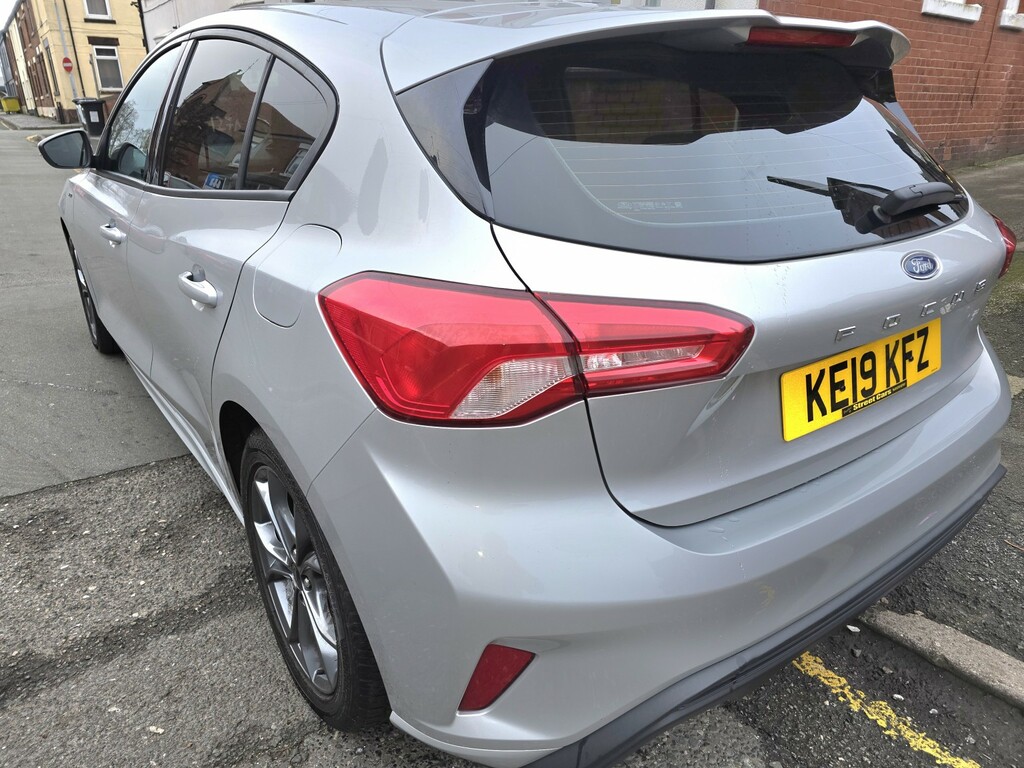 Ford Focus Hatchback 1.5 T Ecoboost St-line 201919 KE19KFZ Silver #3