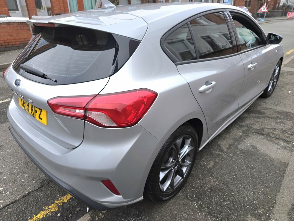 Ford Focus Hatchback 1.5 T Ecoboost St-line 201919 KE19KFZ Silver #5