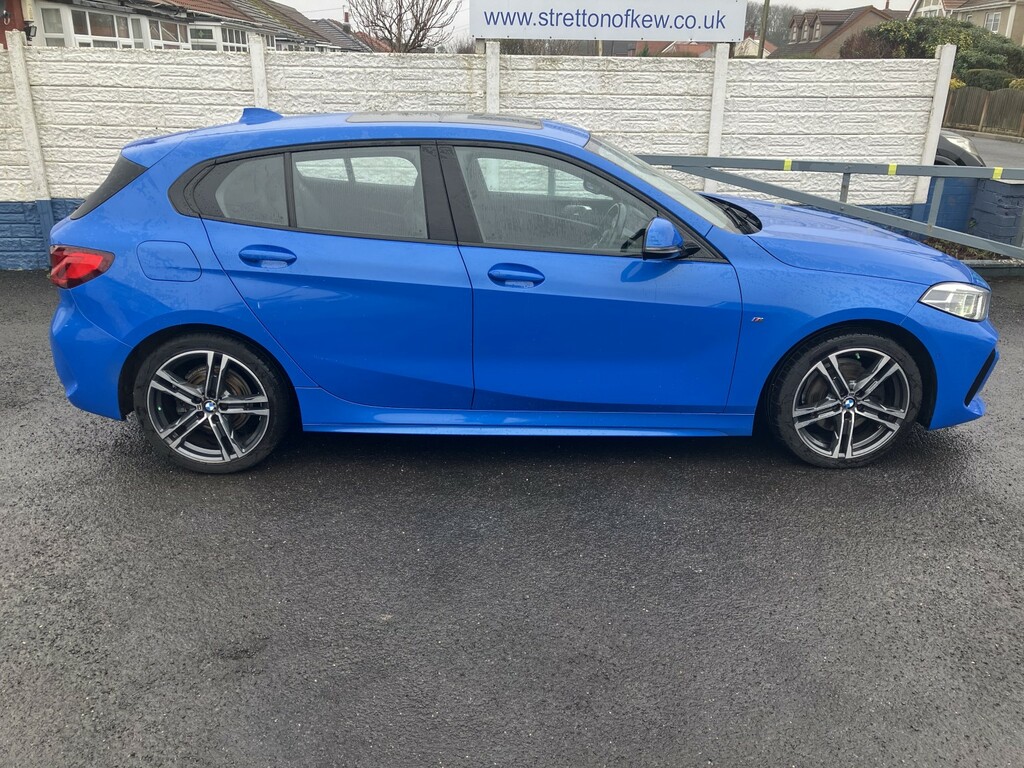 BMW 1 Series Hatchback 1.5 118I M Sport 202020 Blue