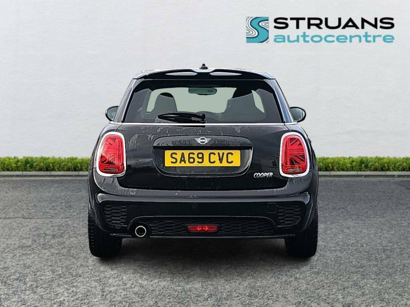 Mini Hatch Cooper Sport II 1.5 - 2019 69 SA69CVC Black #4