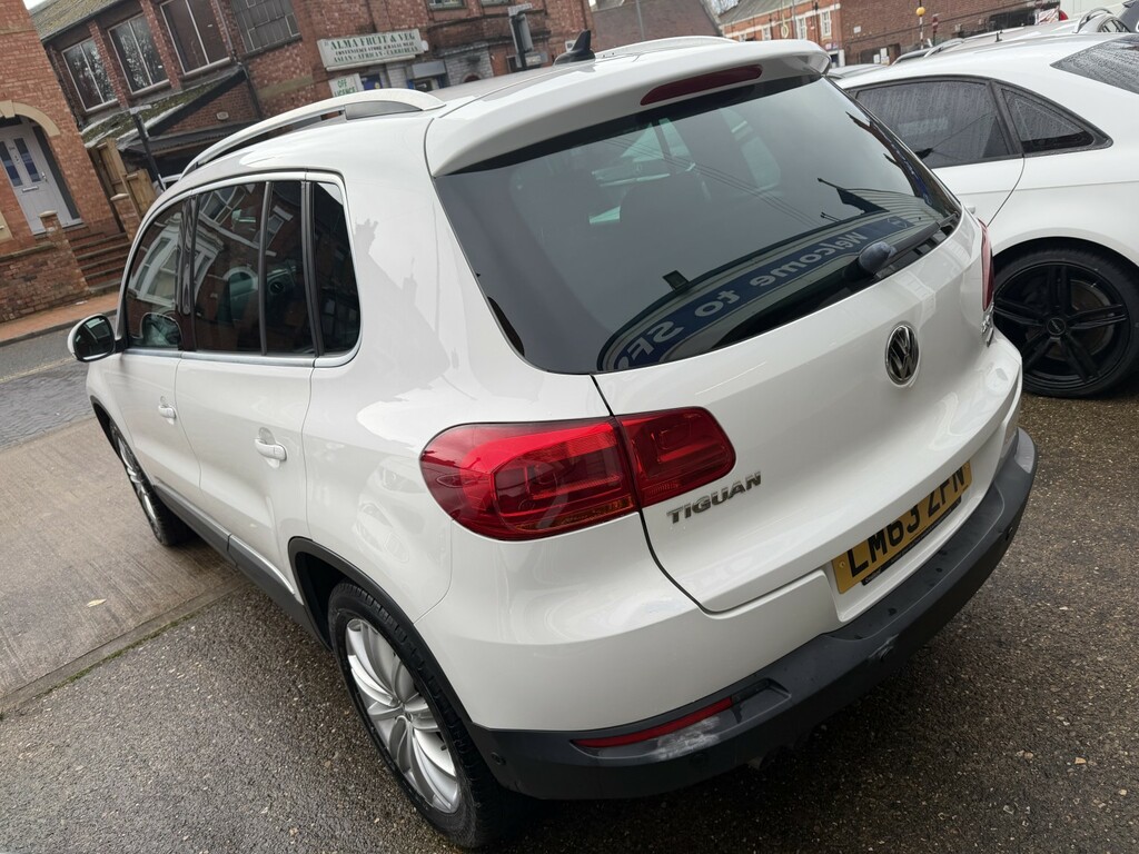 Volkswagen Tiguan 2.0 Tdi Bluemotion Tech Match White #6