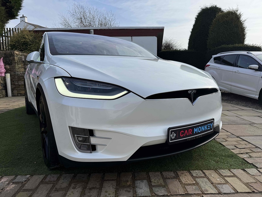Tesla Model X Long Range U594 Ulez YK70RTV White #5