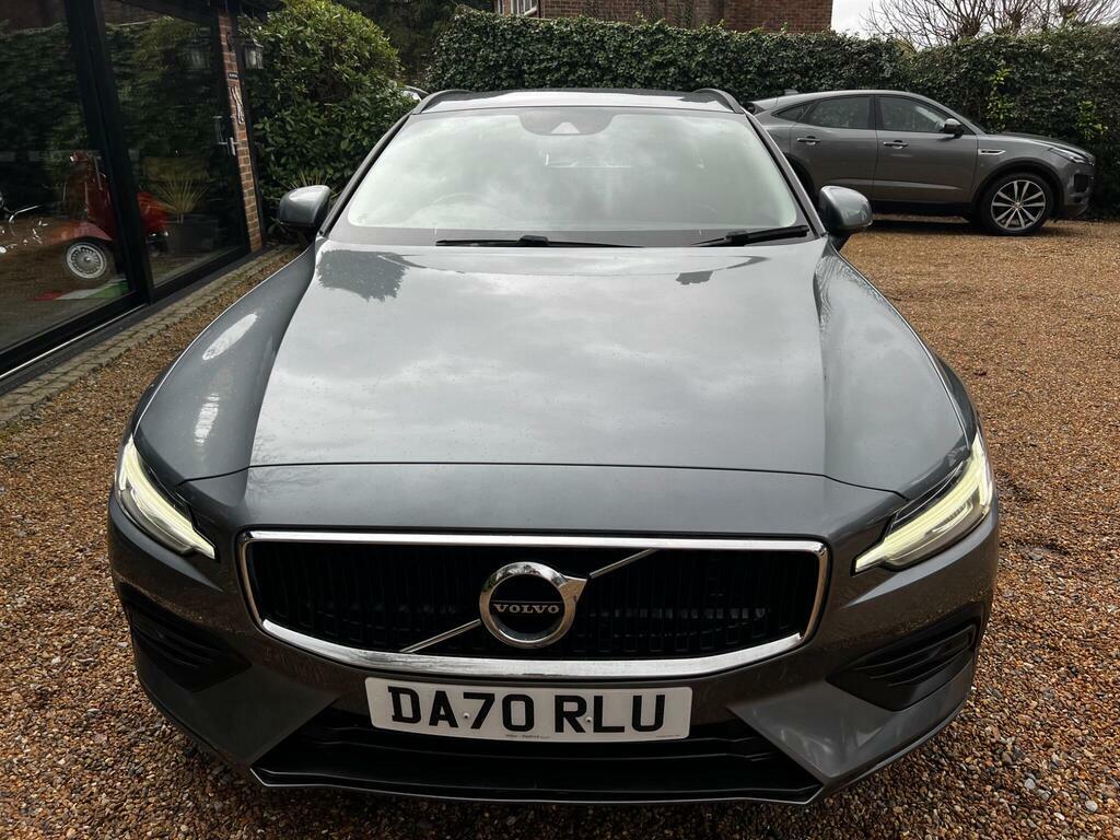 Volvo V60 2.0 B3 Mhev Momentum Euro 6 S S Grey #2