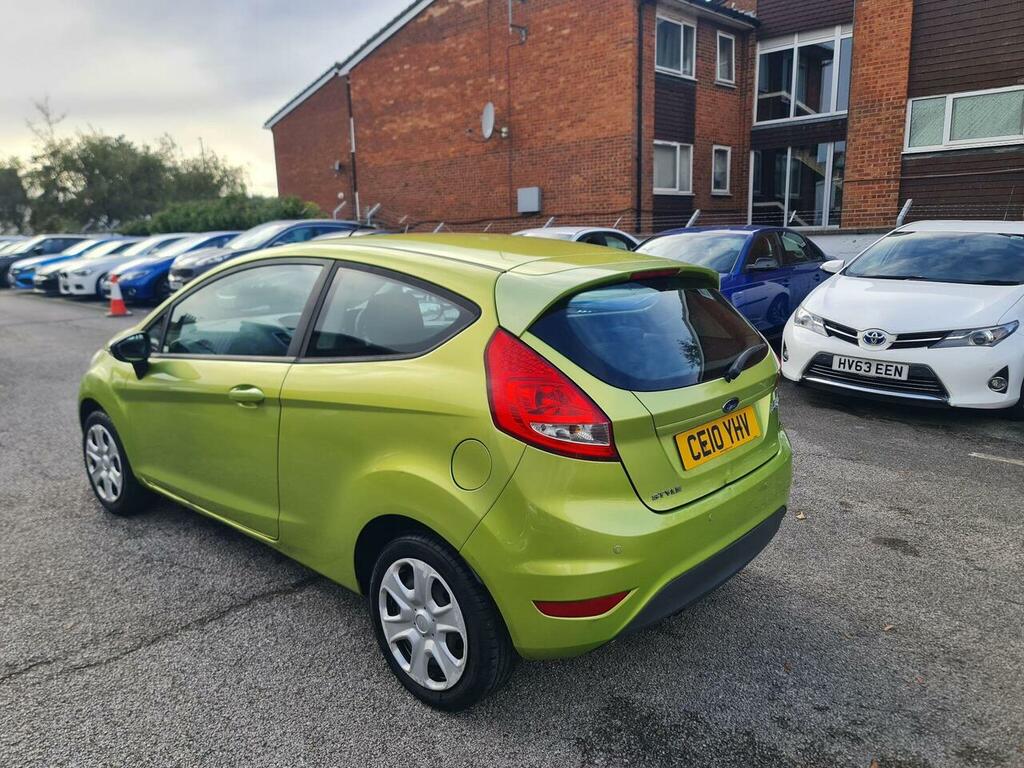 Ford Fiesta 1.25 Edge CE10YHV Green #6