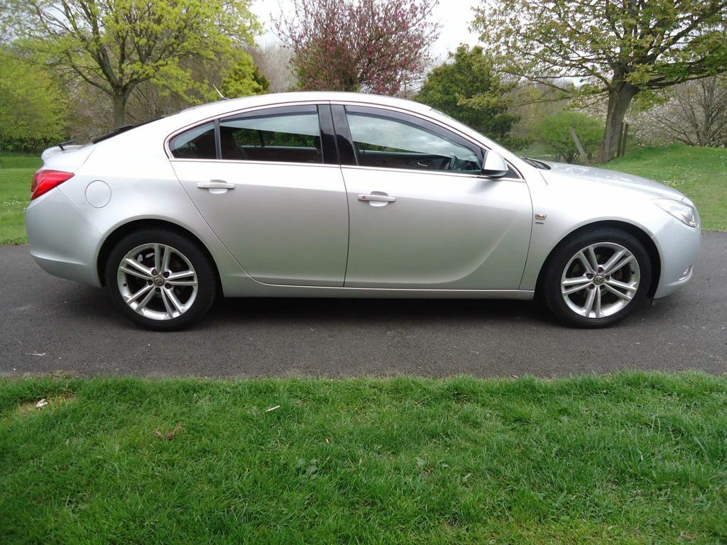 Vauxhall Insignia 1.8 16V Sri Silver #4